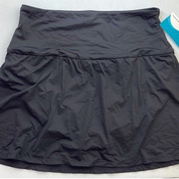 Coco Reef Ultra Soar Swim Skort Misses
High waist Castle Black swimwear,swimsuit - Picture 5 of 11